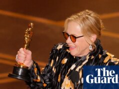 Amy Madigan vince l’Oscar come miglior attrice non protagonista per Armi