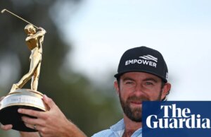 Cameron Younger tiene a bada Matt Fitzpatrick alla buca finale per vincere il Gamers Championship