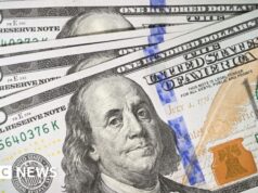 La firma di Trump apparirà per prima sui dollari americani come presidente in carica