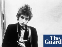 Bozza del testo “estremamente rara” di Bob Dylan scoperta nel libro di Allen Ginsberg