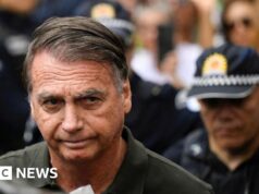 Il brasiliano Bolsonaro ottiene gli arresti domiciliari temporanei per problemi di salute