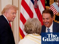 Donald Trump avverte che la crisi sportiva universitaria potrebbe “distruggere” le università statunitensi