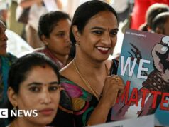 La nuova legge indiana che modifica i diritti dei transgender scatena le proteste