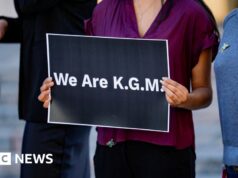 Ha trascorso 16 ore su Instagram. Spetta a una giuria decidere se la colpa è di Meta