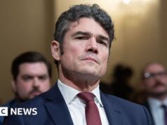 Ex capo dell’antiterrorismo indagato dall’FBI per presunte fughe di notizie