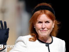 Sarah Ferguson mantiene un profilo basso, ma cresce la pressione affinché fornisca show su Epstein