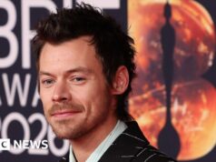 Harry Types supera il proprio file di vendite quando il nuovo album raggiunge il numero uno