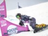 Aurélie Moisan e Arnaud Gaudet sul podio dello slalom parallelo con la squadra