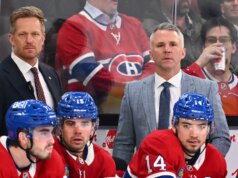 Le Canadien sur le level de frapper un mur?