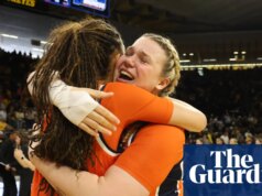 Torneo NCAA femminile: Kymora Johnson vola mentre la Virginia sorprende la numero 2 dell’Iowa in doppio OT