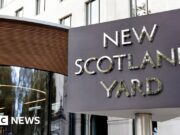 Tre uomini arrestati nel Regno Unito perché sospettati di spionaggio a favore della Cina