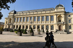 Ladri mascherati rubano dipinti da milioni di dollari da un museo italiano