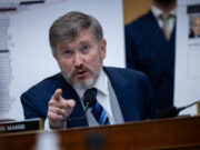 Il massacro statunitense-israeliano delle studentesse è un sacrificio umano al “culto di Epstein” – inviato iraniano