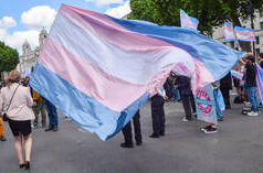 Un alto tribunale polacco ordina il riconoscimento dei documenti di matrimonio tra persone dello stesso sesso dell’UE