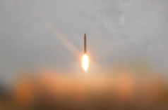 Mettere in sicurezza lo Stretto di Hormuz dovrebbe essere “un lavoro di squadra” – Trump