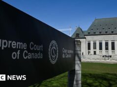 Come il divieto dei simboli religiosi ha innescato un dibattito costituzionale canadese