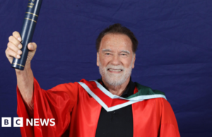 È tornato! Arnold Schwarzenegger premiato a Belfast
