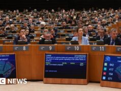 Il Parlamento europeo dà l’approvazione condizionata all’accordo commerciale UE-USA