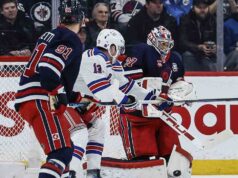 Le speranze di playoff dei Jets vengono battute dalla sconfitta contro i Rangers