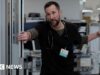 Noah Wyle è tornato in A&E con il nuovo dramma The Pitt: “Spero che la gente guardi con empatia”