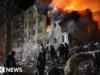L’attacco russo al condominio di Kharkiv uccide sette persone