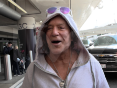Mickey Rourke cube di aver finito di distruggere le camere d’albergo, grato di lavorare