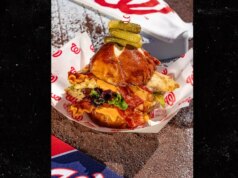 Le squadre della MLB svelano i piatti del giorno di apertura, gli sizzling canine da due piedi e i frullati carichi!