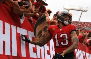 I bucanieri perdono un monumento