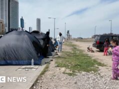 Gli sfollati di Beirut “dormono in tende e auto”