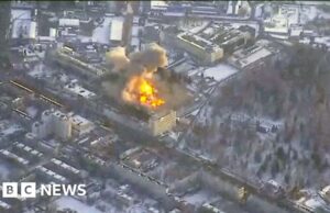 L’Ucraina afferma di aver colpito un impianto russo di “componenti missilistici”.