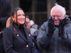 La nuova legge sulla sicurezza dell’intelligenza artificiale di Bernie Sanders fermerebbe la costruzione di information middle