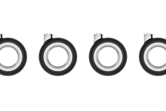 Le ridicole ruote da $ 700 di Apple per il suo PC desktop sono sparite per sempre