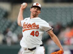 Bassitt debutta mentre gli Orioles perdono contro i Rangers