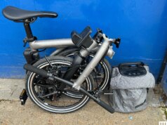 Recensione della bicicletta elettrica pieghevole Brompton Electrical T-Line: potenza del pedale tascabile