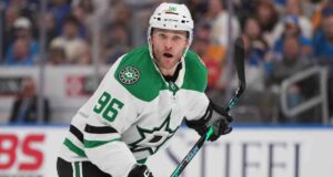 Le stelle attivano l’attaccante Mikko Rantanen dalla riserva infortunata