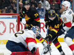 Pettersson segna due volte, Canucks batte i Panthers