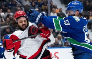 I Canucks mostrano “più lotta” in una sconfitta ravvicinata contro gli Hurricanes