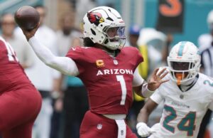 Report: I Vikings firmano il quarterback Kyler Murray con un contratto di un anno