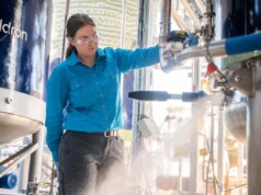 Cauldron Ferm ha trasformato i microbi in catene di montaggio senza sosta