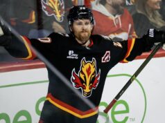 Coleman dei Flames rimane il chief chiave del roster decimato dalla scadenza