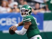 Fonte AP: I Jets accettano di scambiare il quarterback Justin Fields con i Chiefs