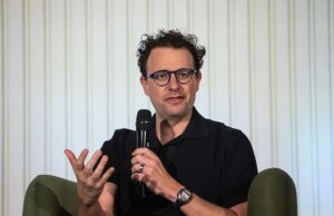 Anthropic ha rimosso migliaia di repository GitHub cercando di strappare il codice sorgente trapelato: una mossa che secondo l’azienda è stata un incidente
