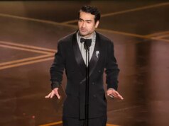 Il conduttore degli Oscar Kumail Nanjiani affronta una reazione negativa per la battuta su Schindler’s Listing