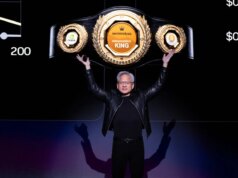 Il CEO di Nvidia vuole che i dirigenti tecnologici smettano di licenziare i lavoratori e spaventare le persone