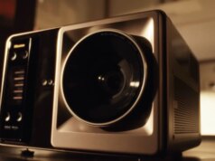 Hisense apre i preordini dell’XR10 con uno sconto di $ 1.700 e un HT Saturn incluso