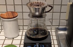 Mi dispiace informarti che stai utilizzando una macchina per caffè pour-over di qualità inferiore