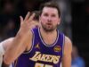 Riepilogo NBA: Doncic segna 43 punti mentre i Lakers battono i Pacers con Caitlin Clark che scatta foto