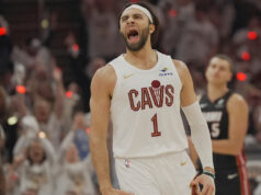 Max Strus dei Cavaliers fa il suo debutto stagionale dopo aver saltato 67 partite per la frattura del piede sinistro