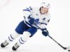 Morgan Rielly dei Maple Leafs eliminato contro i Senators per un infortunio alla parte inferiore del corpo