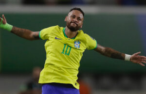Neymar difficilmente giocherà la prima partita del Mondiale con il Brasile a causa di un infortunio al polpaccio